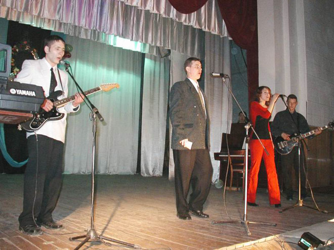 Концерт 5 апреля 2003 года (с.Яшалта)